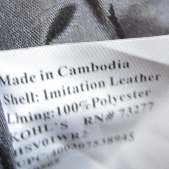 NWT Simply Vera Vera Wang gray wristlet - Picture 12 of 13